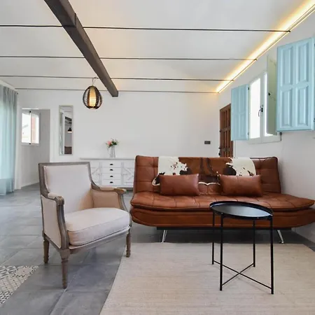 Helohome *